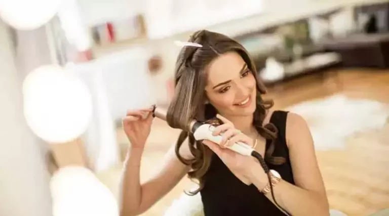Hair curlers