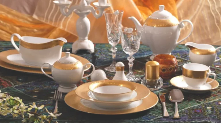 dinnerware sets