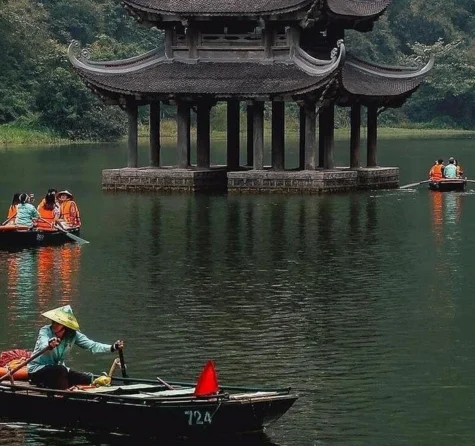 _From Hanoi Best Private Day Trip- Local family, Trang An, Hoa Lu