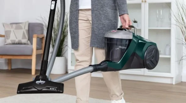 vacuum cleaners UK
