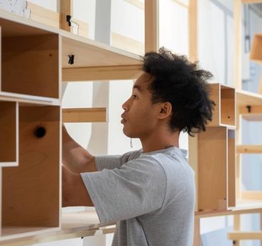 Make Flat-Pack Assembly Stress-Free