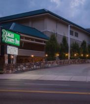 Reagan Resort Inn (1)