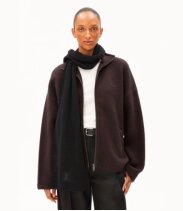 Iconic Å Claasas Black - Scarf (1)