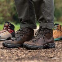 _Absolute Best Walking Boots (1)