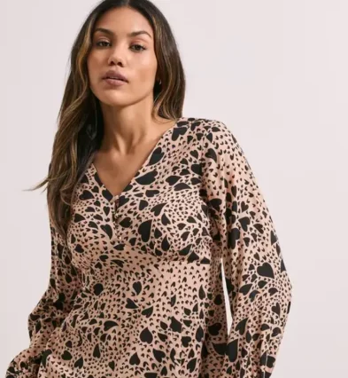 Button Tie Detail Printed Top_converted