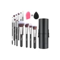 Soft bristles and a handy sponge make this set great for beginners or travel. Excellent value for the price. -Sophie