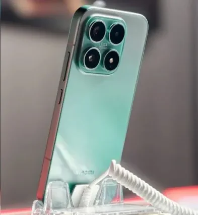 Xiaomi 17 (2)_converted